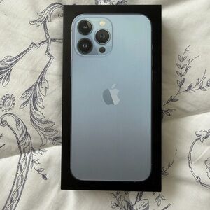 Apple iPhone 13 Pro Max Box 1TB Sierra Blue (6)